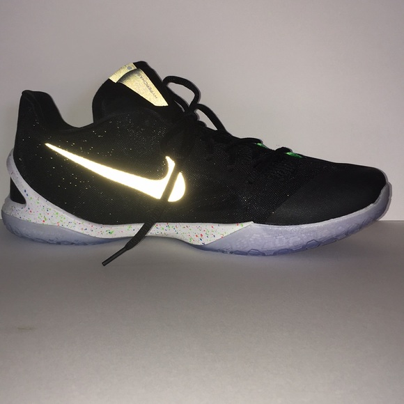 nike hyperchase shoes